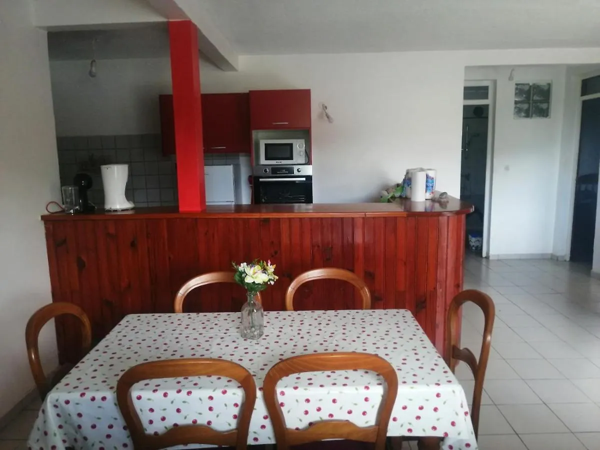 Appartement Vieux Hab 旧阿比唐